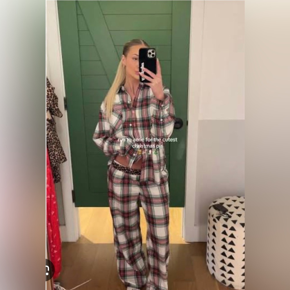 Aerie Christmas Plaid/Leopard lined Pajama Set